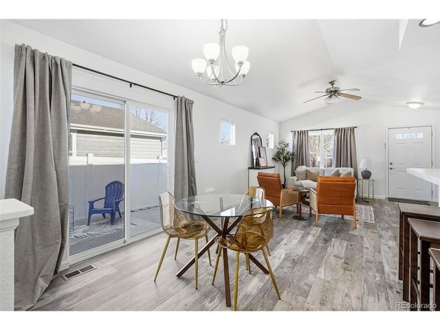 4319 Mariposa Ln, Evans, CO 80620