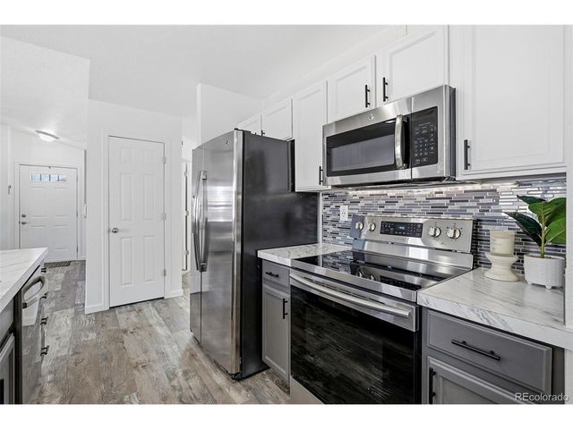 4319 Mariposa Ln, Evans, CO 80620