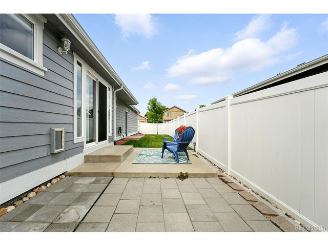 4319 Mariposa Ln, Evans, CO 80620