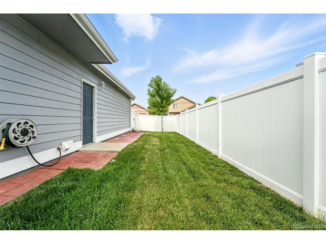 4319 Mariposa Ln, Evans, CO 80620