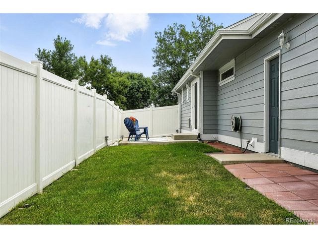 4319 Mariposa Ln, Evans, CO 80620