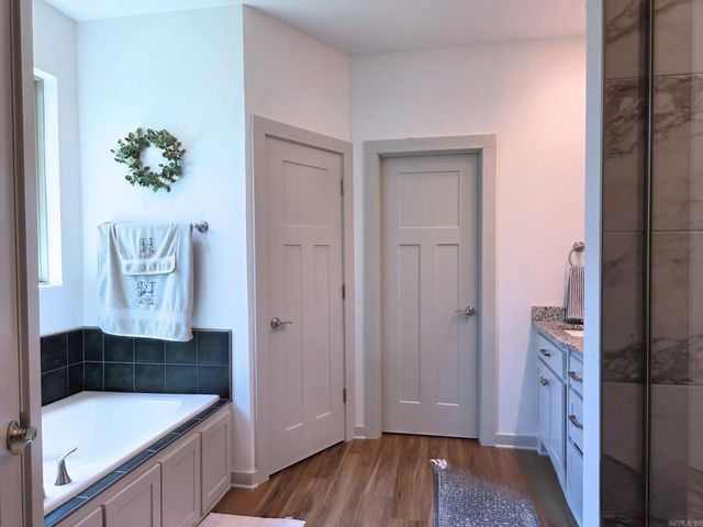 65 Lewis Loop, Greenbrier, AR 72058