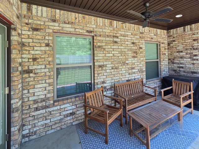 65 Lewis Loop, Greenbrier, AR 72058
