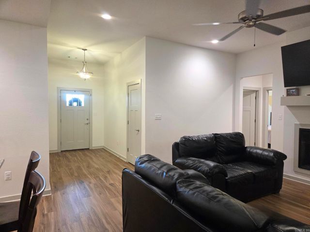 65 Lewis Loop, Greenbrier, AR 72058
