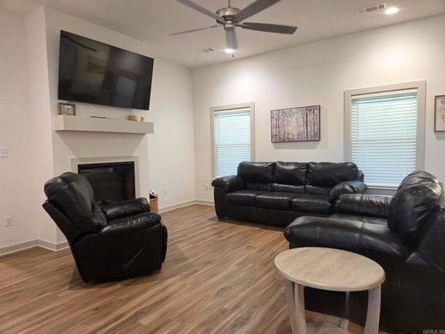 65 Lewis Loop, Greenbrier, AR 72058
