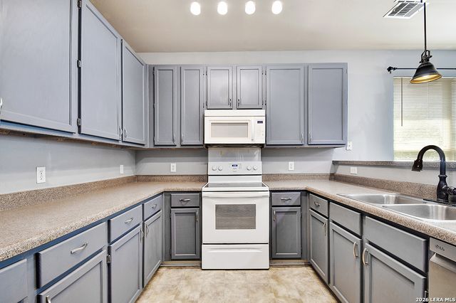 248 Cloud Crossing, Cibolo, TX 78108