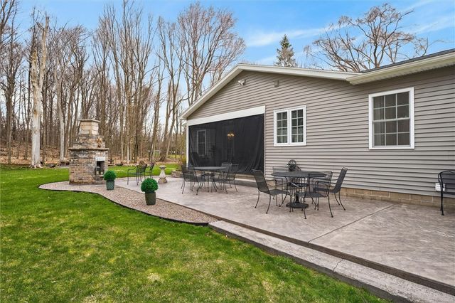 109 Ogden-Parma Tl Road, Ogden, NY 14559