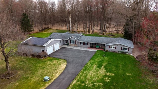 109 Ogden-Parma Tl Road, Ogden, NY 14559