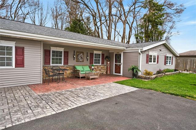 109 Ogden-Parma Tl Road, Ogden, NY 14559