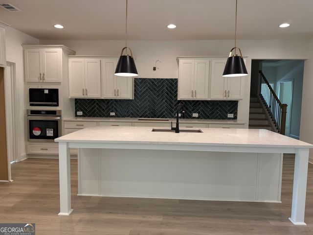 409 Flint Farms Drive, Concord, GA 30206