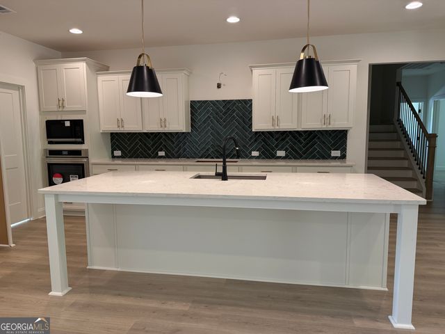 409 Flint Farms Drive, Concord, GA 30206