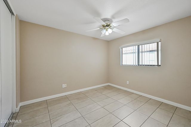 10550 W VIA DEL SOL Avenue, Peoria, AZ 85383