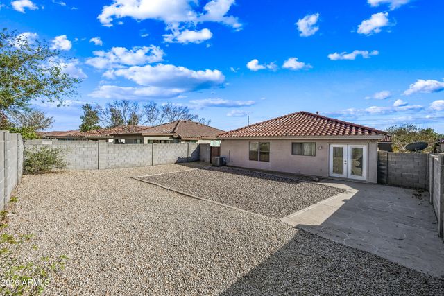 10550 W VIA DEL SOL Avenue, Peoria, AZ 85383
