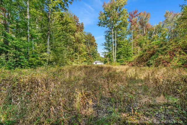 5005 Jensen Road, Fruitport, MI 49415