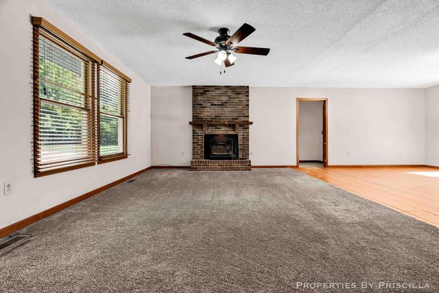 5005 Jensen Road, Fruitport, MI 49415