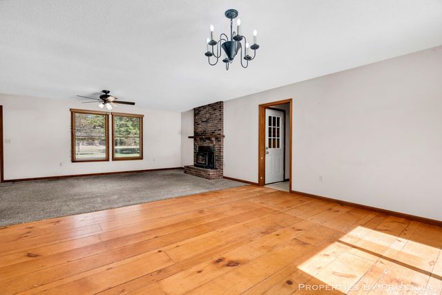 5005 Jensen Road, Fruitport, MI 49415