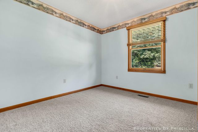 5005 Jensen Road, Fruitport, MI 49415