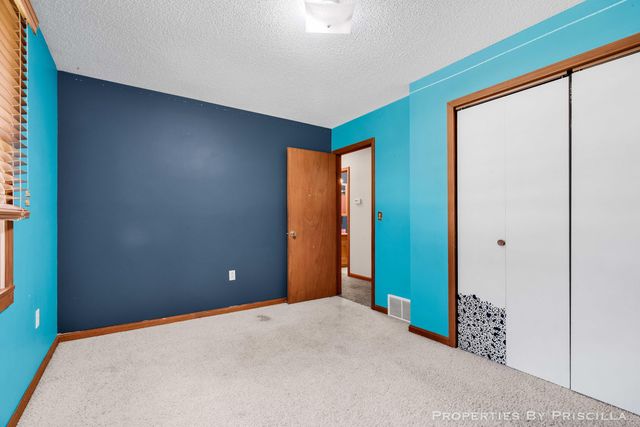 5005 Jensen Road, Fruitport, MI 49415