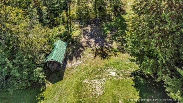5005 Jensen Road, Fruitport, MI 49415