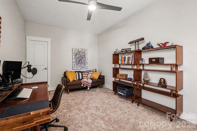 5010 Whitman Avenue, Matthews, NC 28105