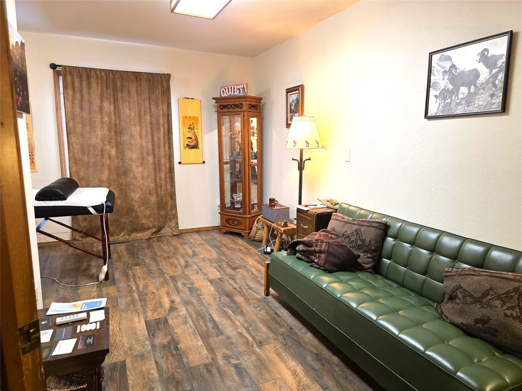 6 9th Street E Unit #303, Columbia Falls, MT 59912 photo 3