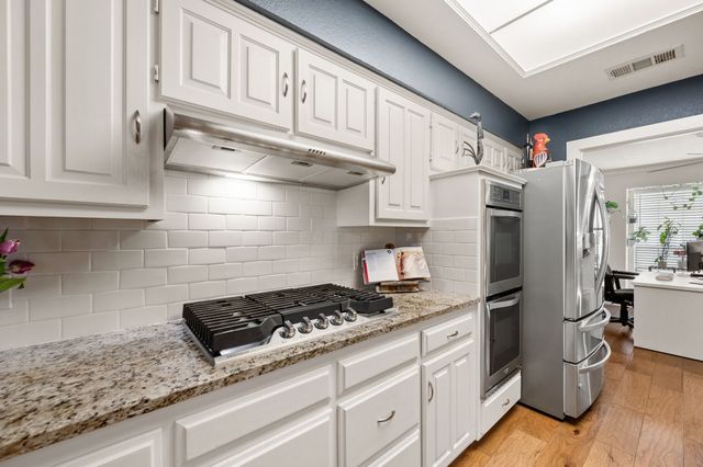 4306 Three Oaks Drive, Arlington, TX 76016
