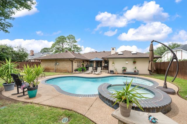 4306 Three Oaks Drive, Arlington, TX 76016