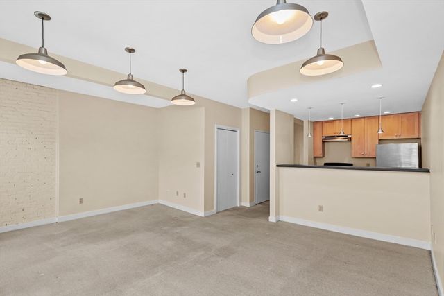 296 Meridian St 2, Boston, MA 02128