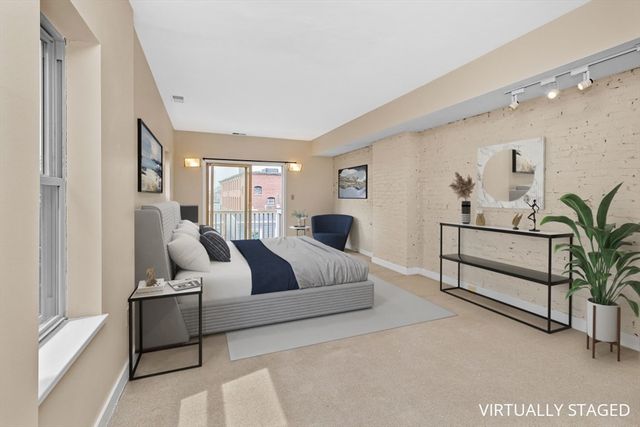 296 Meridian St 2, Boston, MA 02128