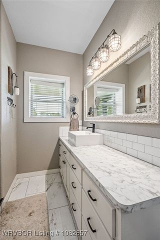 450 Mays Branch Road, Van Buren, AR 72956