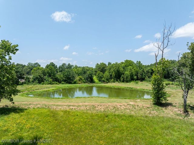 450 Mays Branch Road, Van Buren, AR 72956