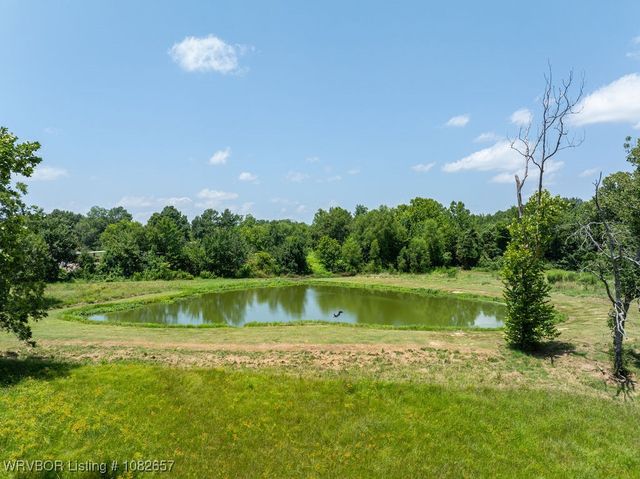 450 Mays Branch Road, Van Buren, AR 72956