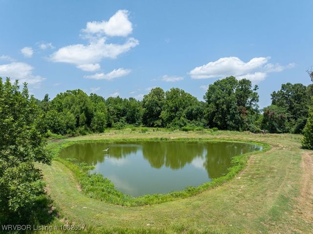 450 Mays Branch Road, Van Buren, AR 72956