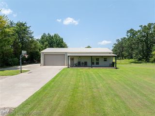 450 Mays Branch Road, Van Buren, AR 72956