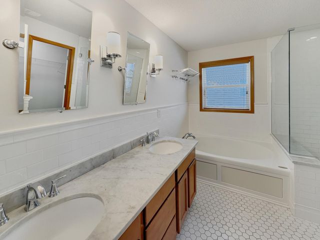 18165 67th Place N, Maple Grove, MN 55311