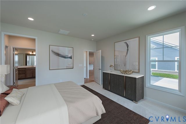 5130 Vulcan Ct, Chester, VA 23831