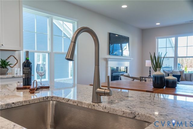 5130 Vulcan Ct, Chester, VA 23831