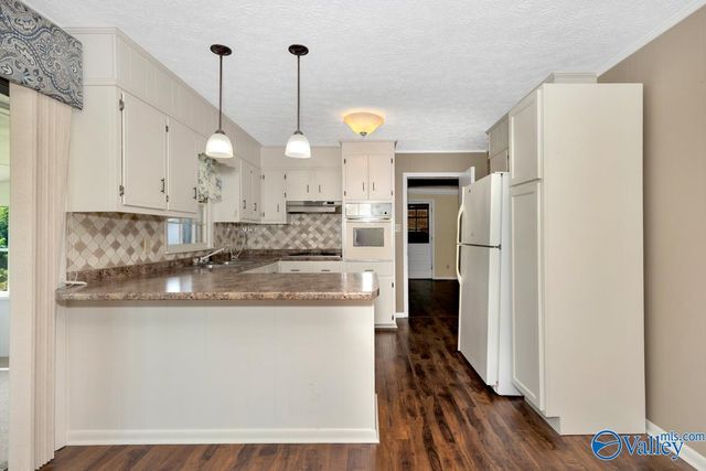 22724 Cairo Hollow Road, Athens, AL 35614