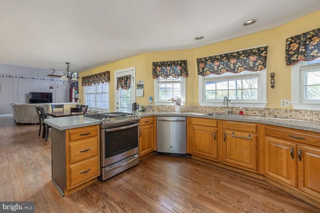 1209 ROLLING BROOK BLVD, West Deptford, NJ 08086