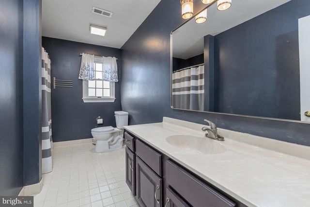 1209 ROLLING BROOK BLVD, West Deptford, NJ 08086