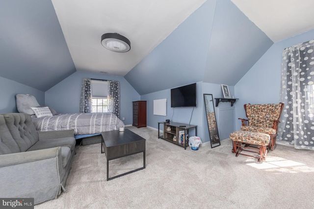 1209 ROLLING BROOK BLVD, West Deptford, NJ 08086