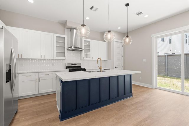 5925 Wheatley Lane, Houston, TX 77091