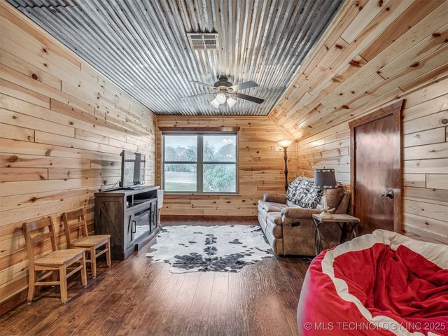 13450 Kaney Road, Kingston, OK 73439