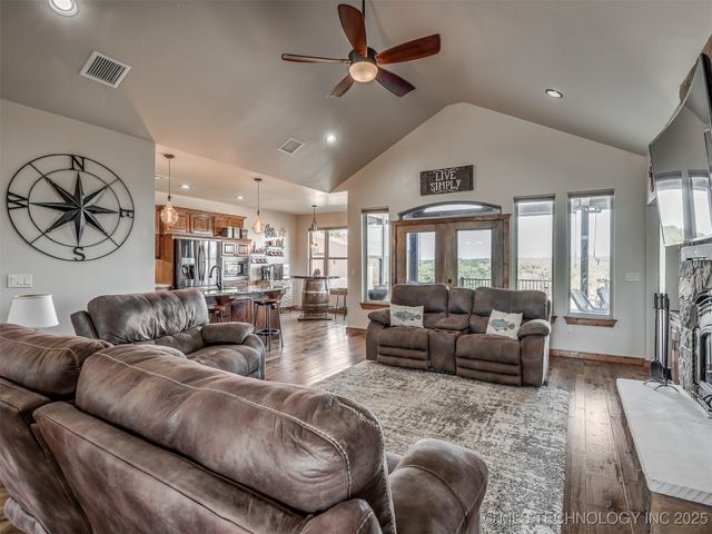 13450 Kaney Road, Kingston, OK 73439