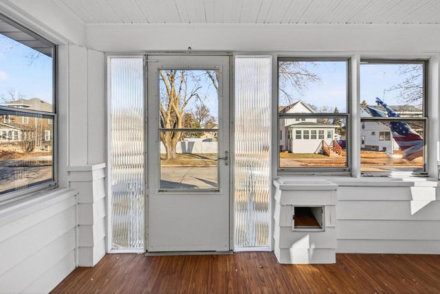 504 MONMOUTH STREET, Fond Du Lac, WI 54937