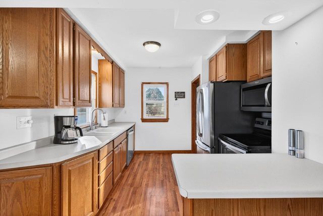 504 MONMOUTH STREET, Fond Du Lac, WI 54937