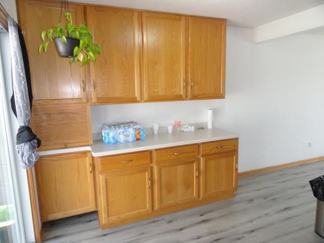 468 W Delavan Dr, Janesville, WI 53546
