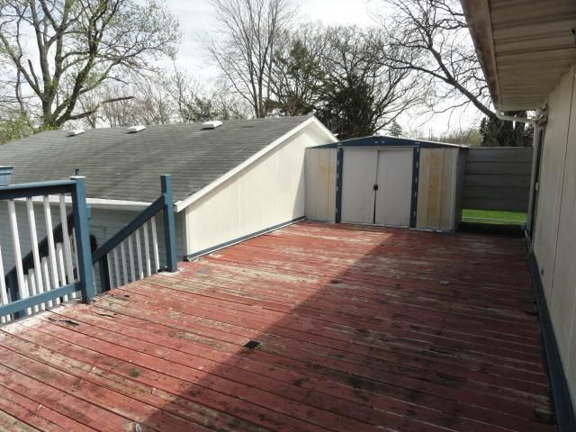 468 W Delavan Dr, Janesville, WI 53546