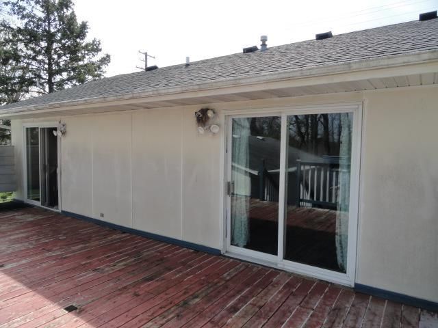 468 W Delavan Dr, Janesville, WI 53546