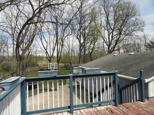 468 W Delavan Dr, Janesville, WI 53546